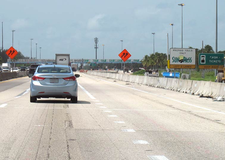 Lantana Toll Plaza