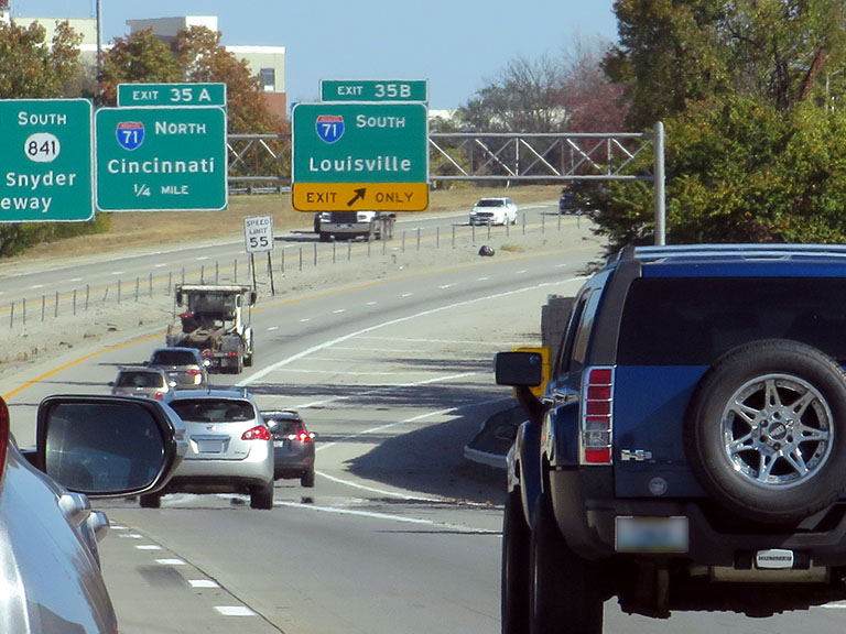 Gene Snyder Fwy at I–71