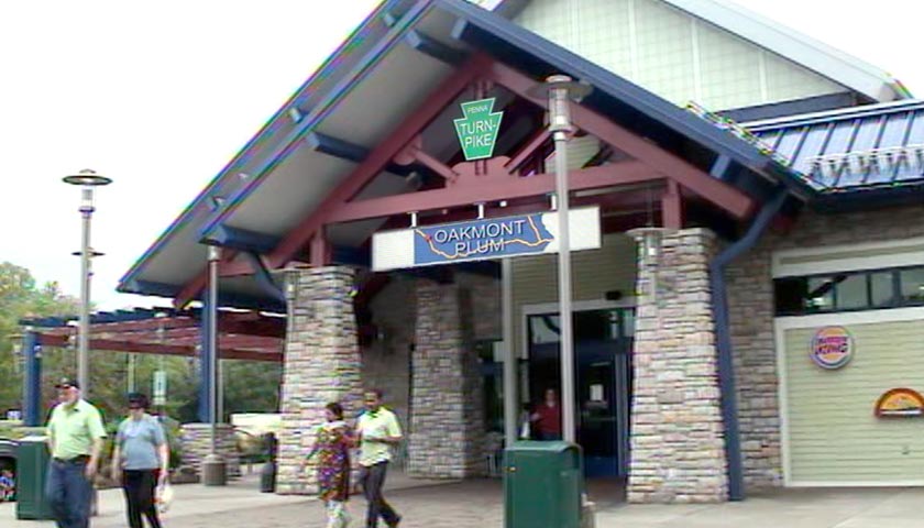 Photo of Oakmont Plum Service Plaza